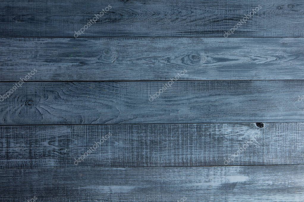Holzbretter aus verschiedenen regionalen Hölzern